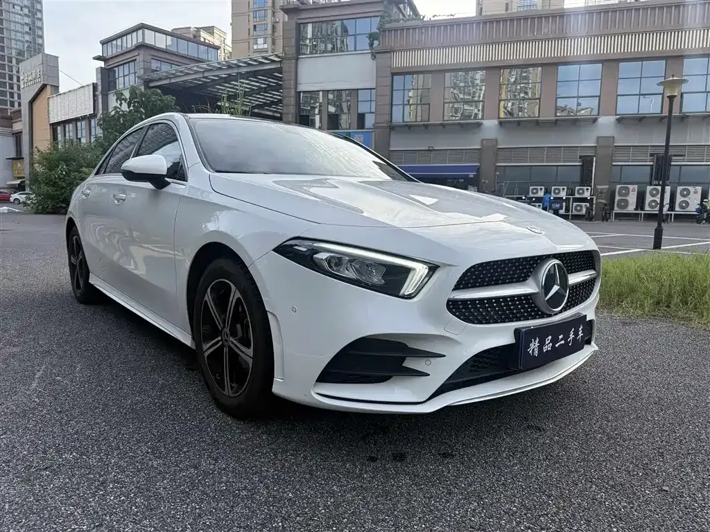 Mercedes-Benz A-Class — фото 6