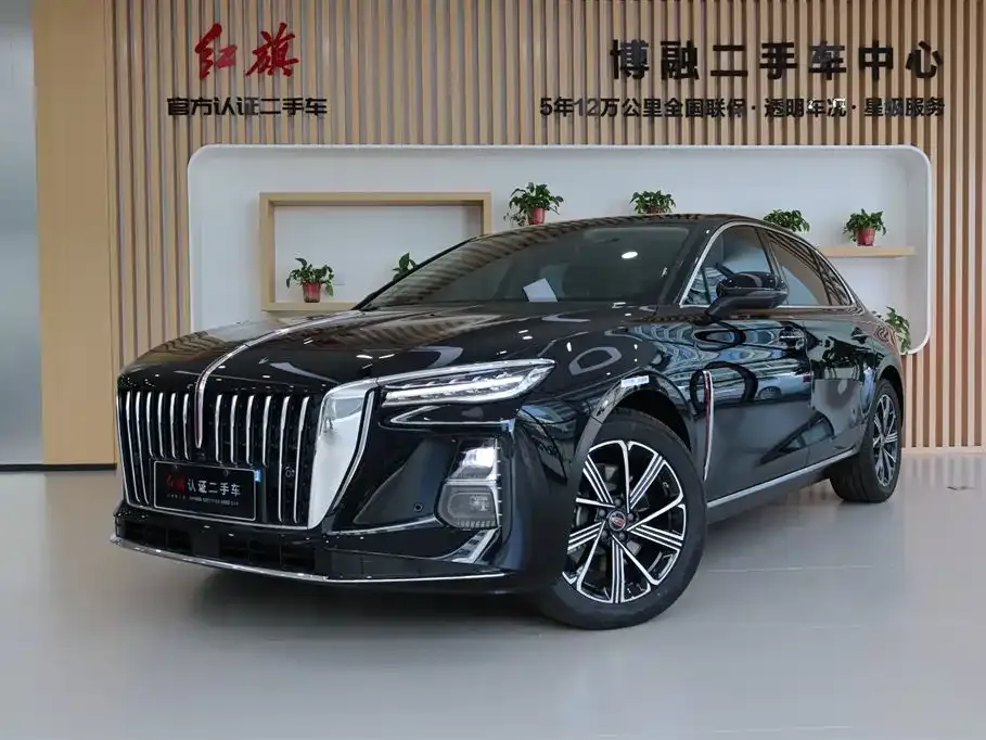 Hongqi H5 PHEV — фото 1