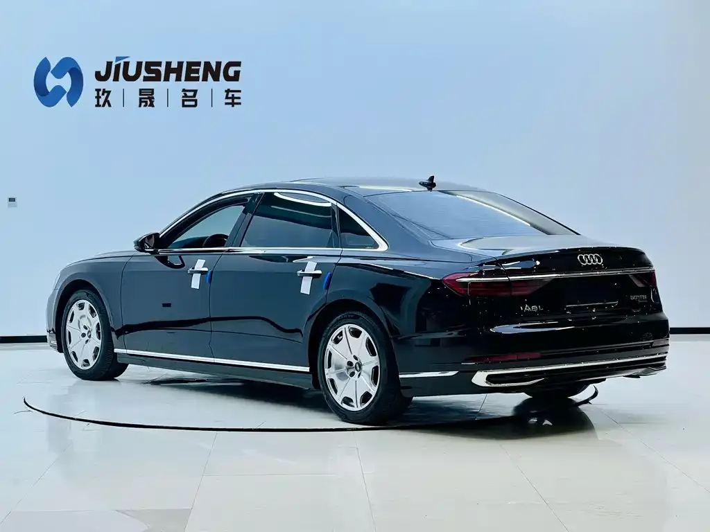 Audi A8 2023 из CN, фото 6