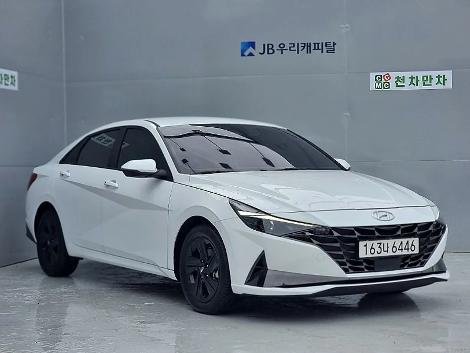 Hyundai AVANTE — фото 2