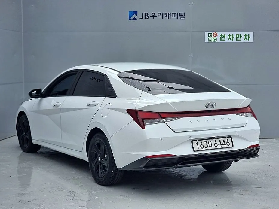 Hyundai AVANTE — фото 7