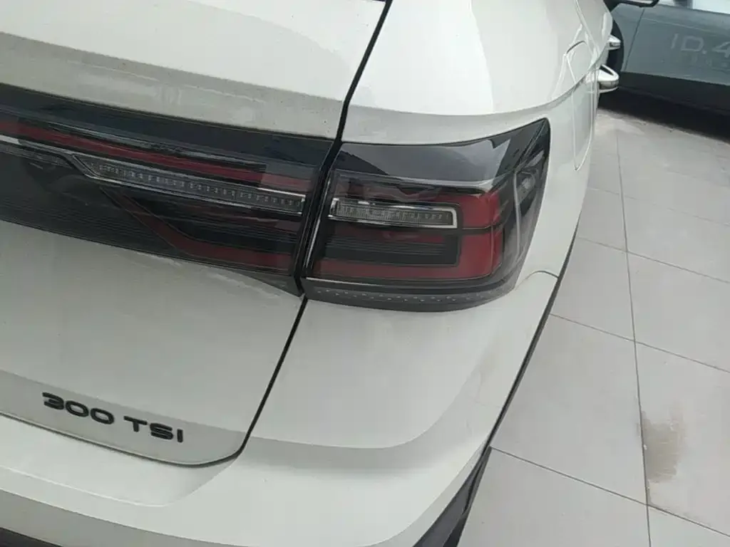 Volkswagen Tharu — фото 4