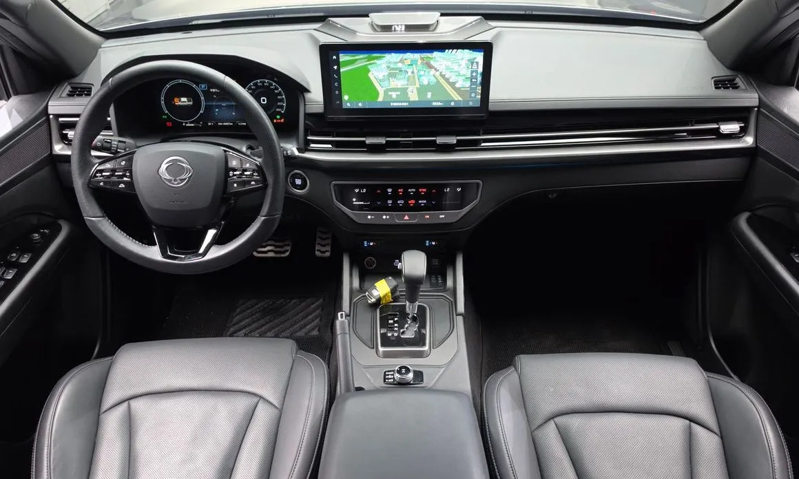 KG Mobility (Ssangyong) Rexton — фото 4