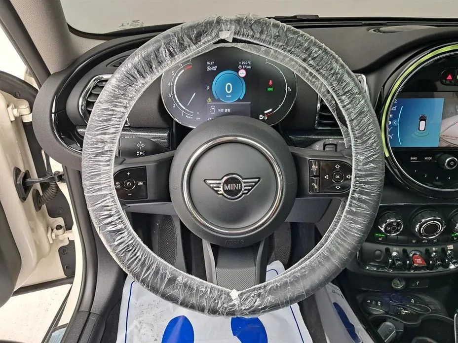Mini Clubman 2022 из KR, фото 10