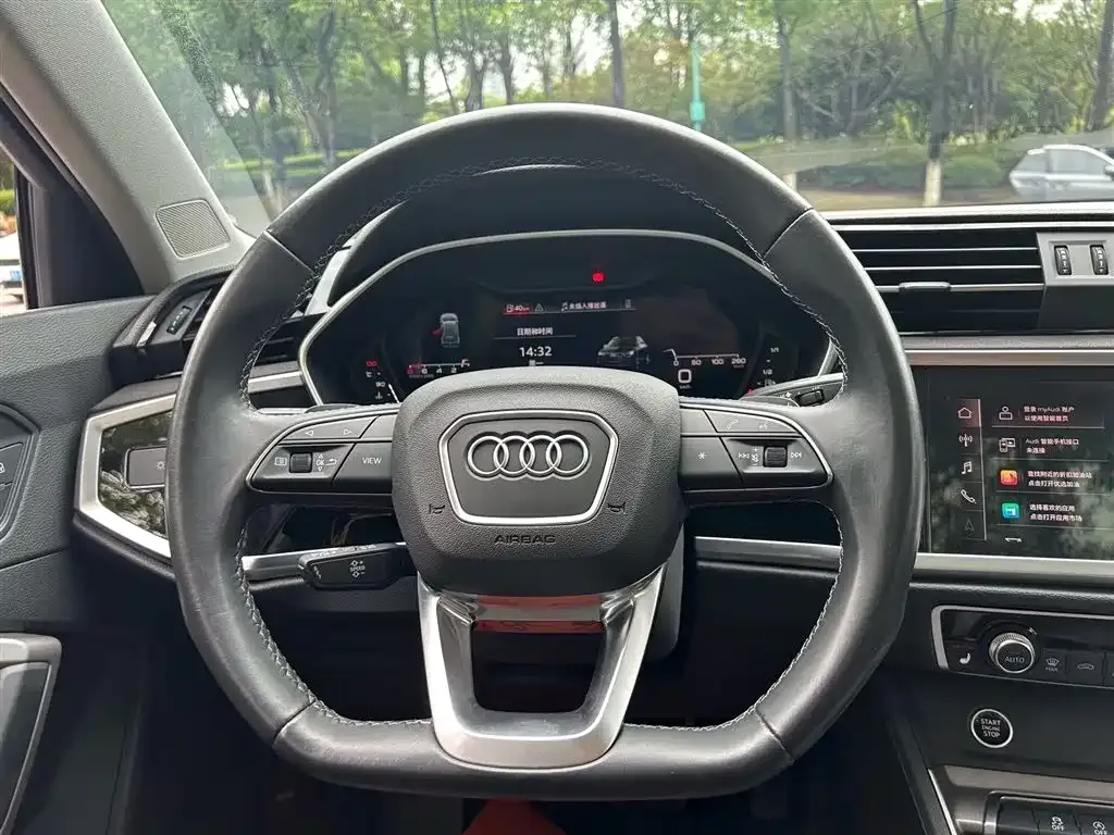 Audi Q3 — фото 3