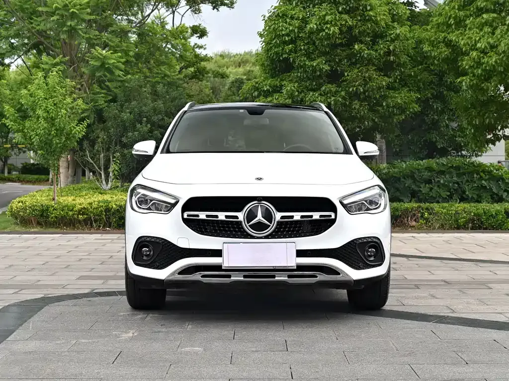 Mercedes-Benz GLA — фото 9