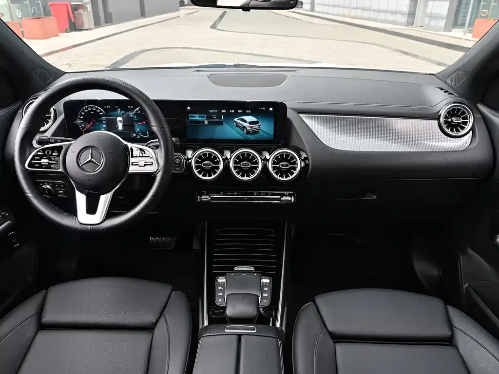 Mercedes-Benz GLA — фото 5
