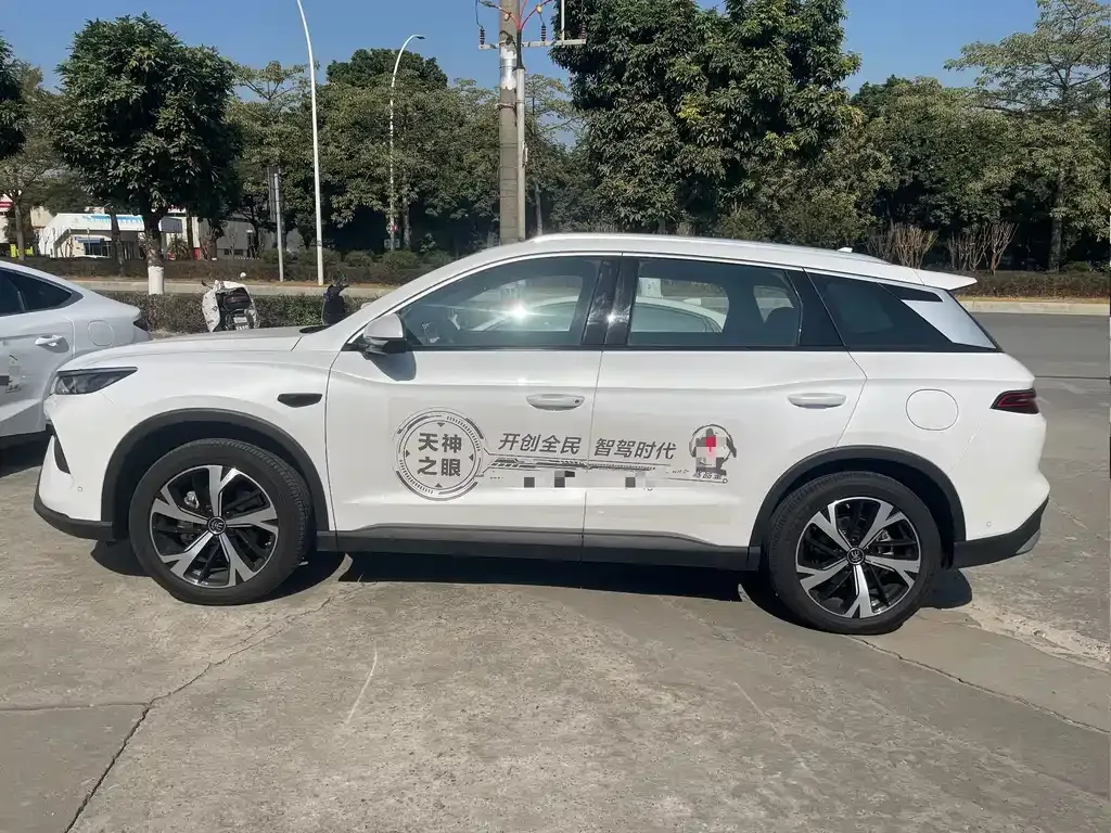 BYD Pro New Energy — фото 8
