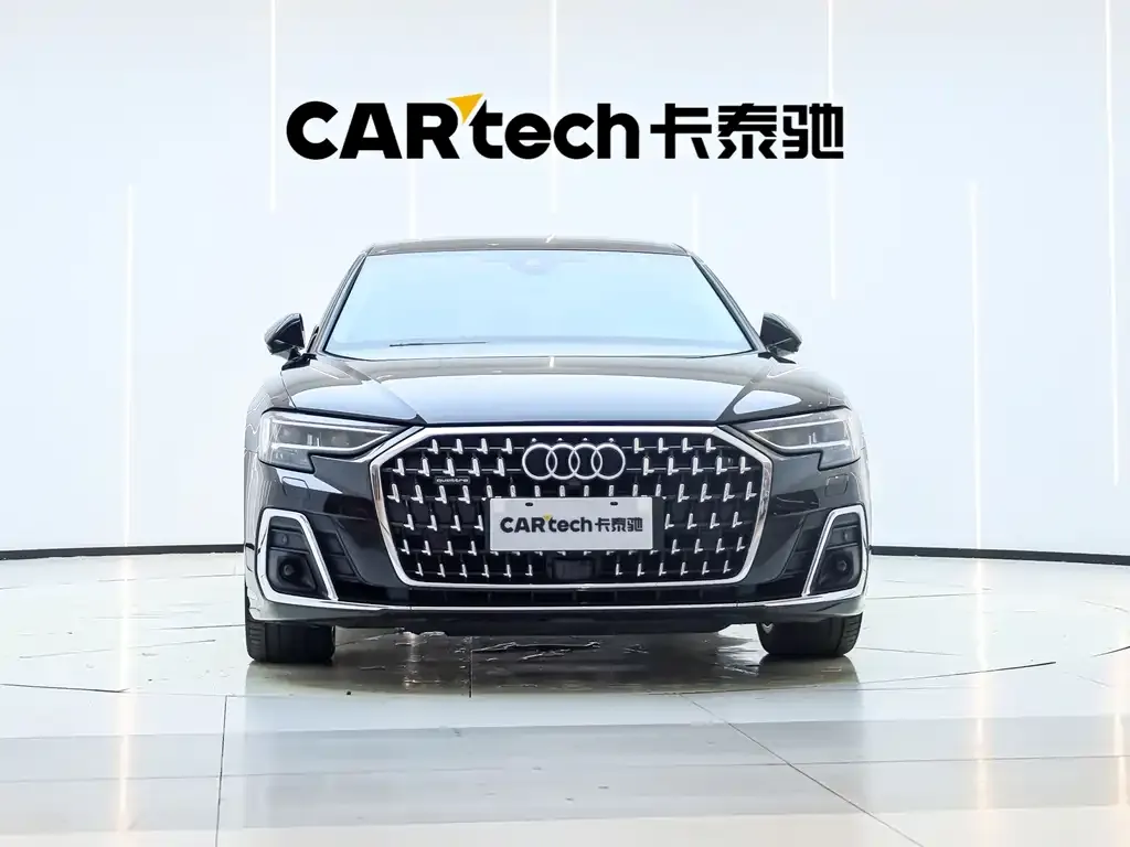 Audi A8 — фото 4