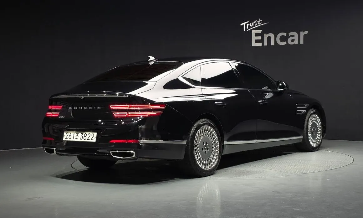 Genesis G80 — фото 9
