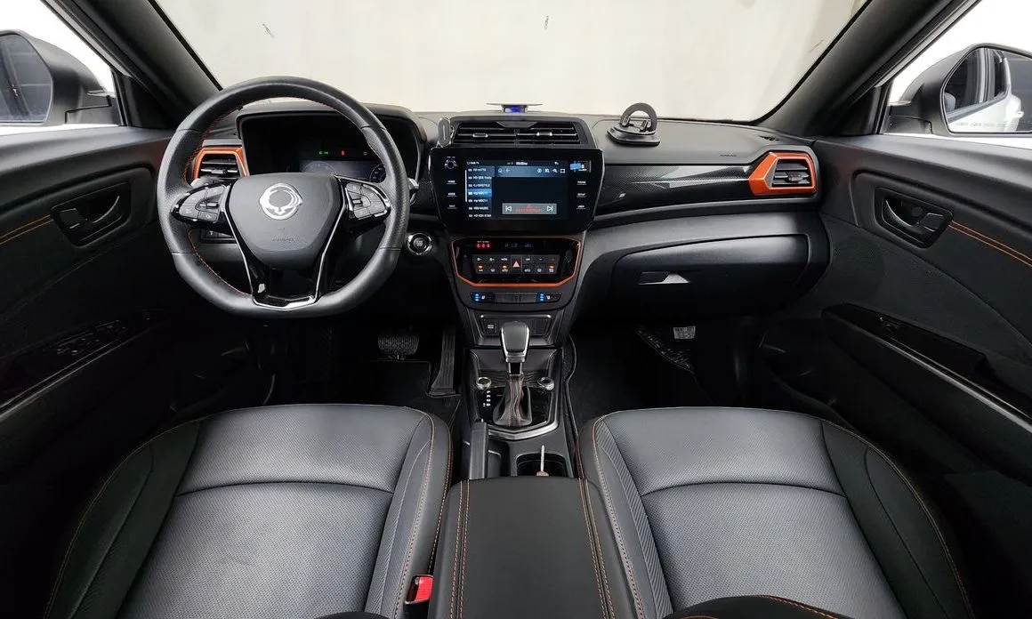 KG Mobility (Ssangyong) TIBOLI 2024 из KR, фото 5