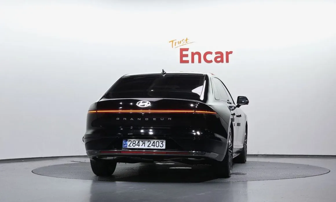Hyundai Grandeur 2023 из KR, фото 5