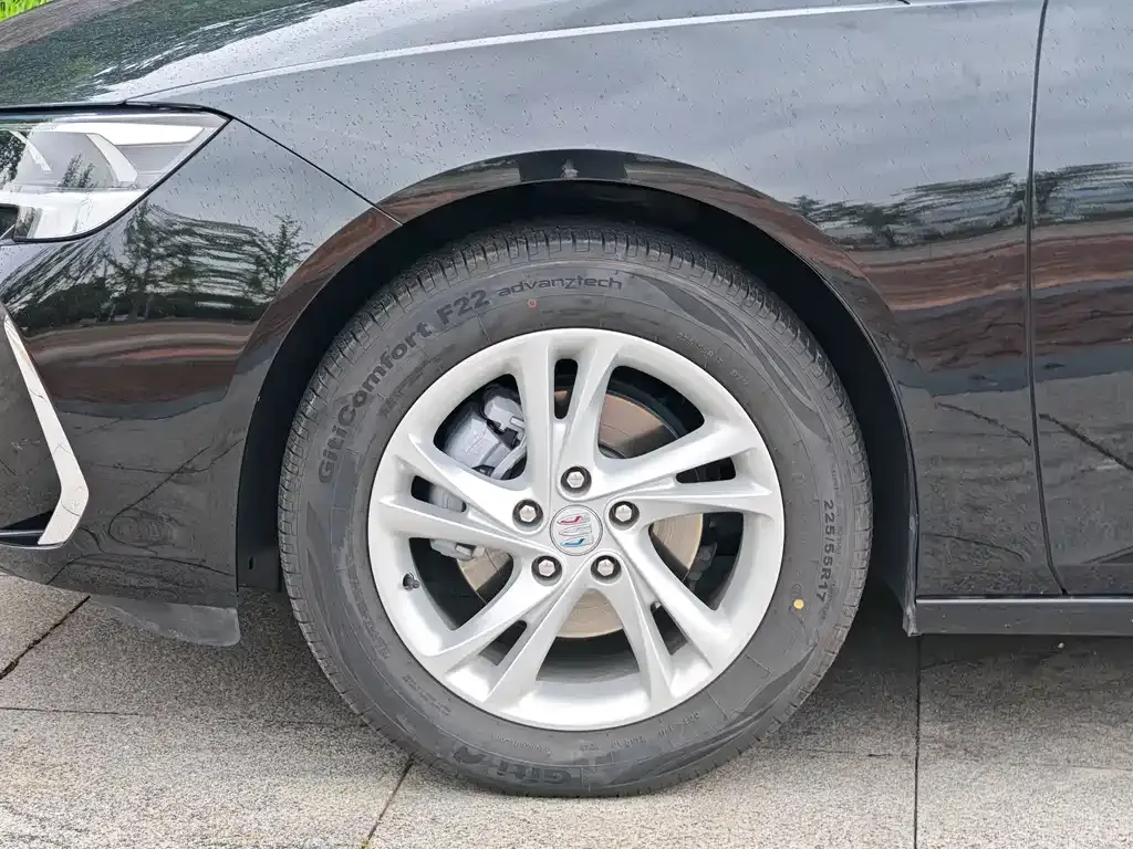 Buick Regal — фото 8