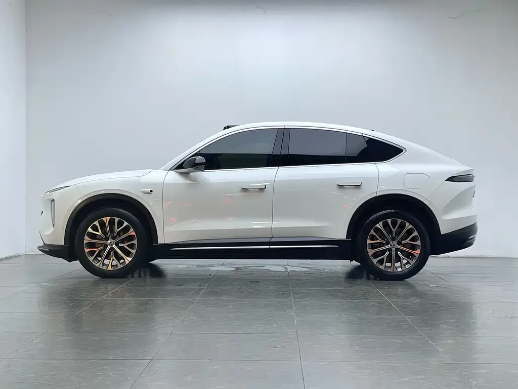 NIO EC6 — фото 2