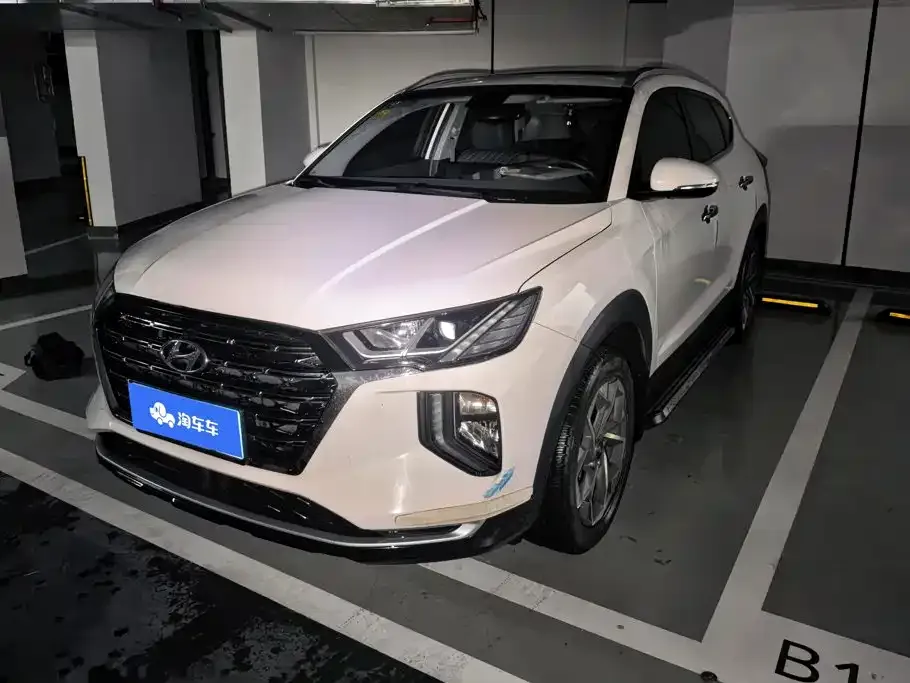 Hyundai Tucson — фото 1