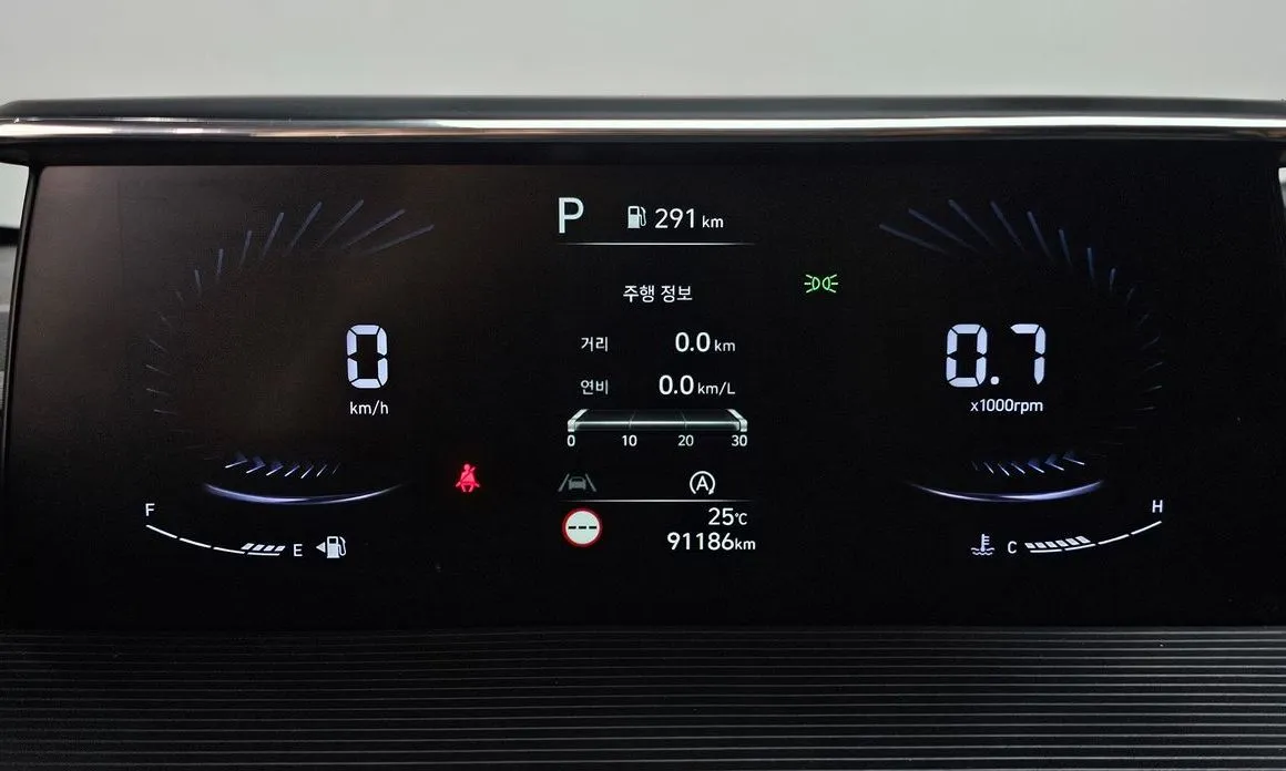 Hyundai Staria — фото 3