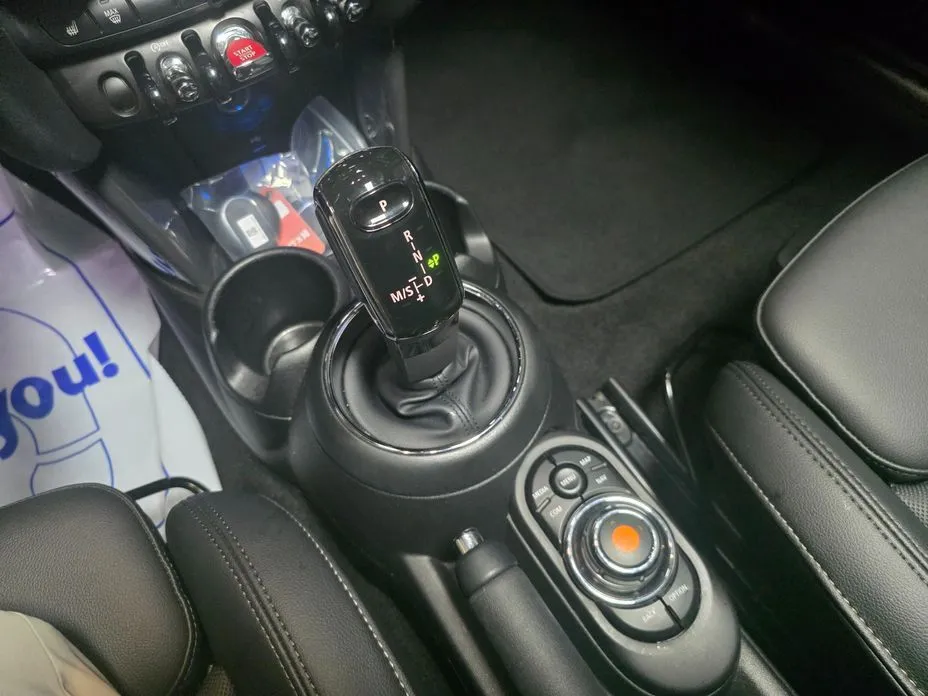 Mini Cooper 2021 из KR, фото 8