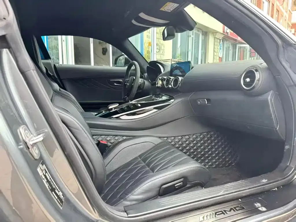 Mercedes-Benz AMG GT — фото 2