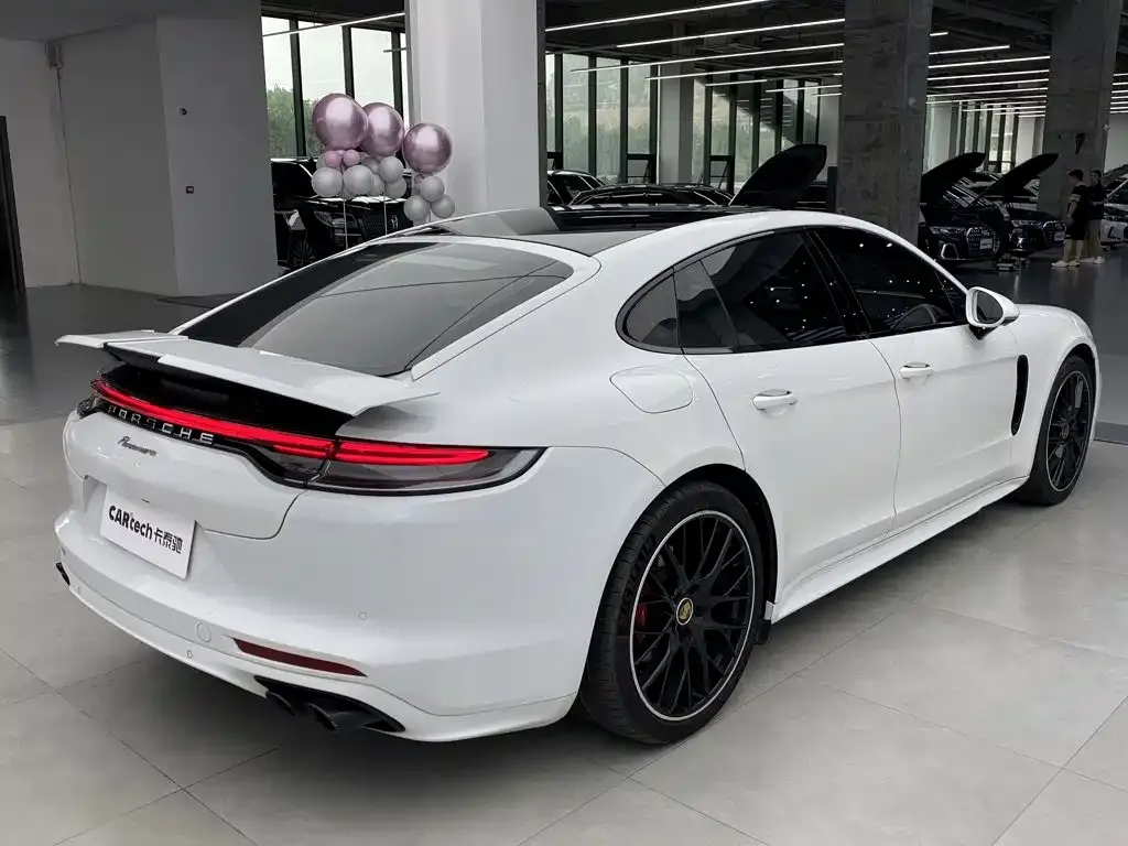 Porsche Panamera — фото 6