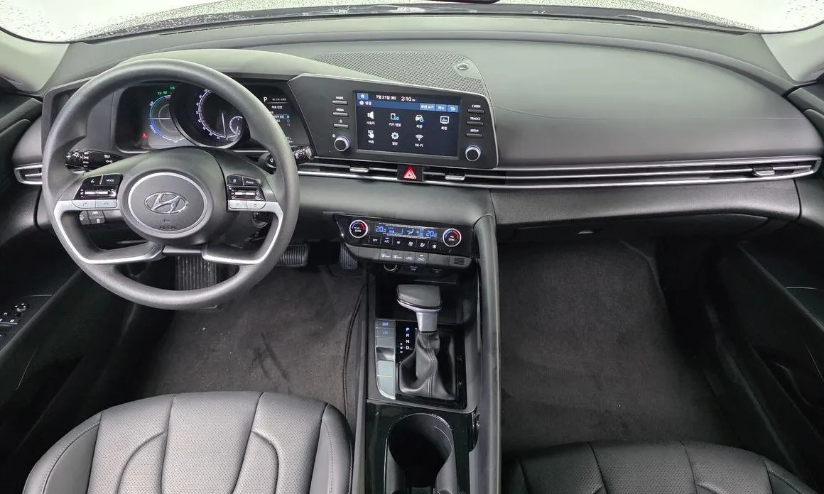 Hyundai AVANTE — фото 9