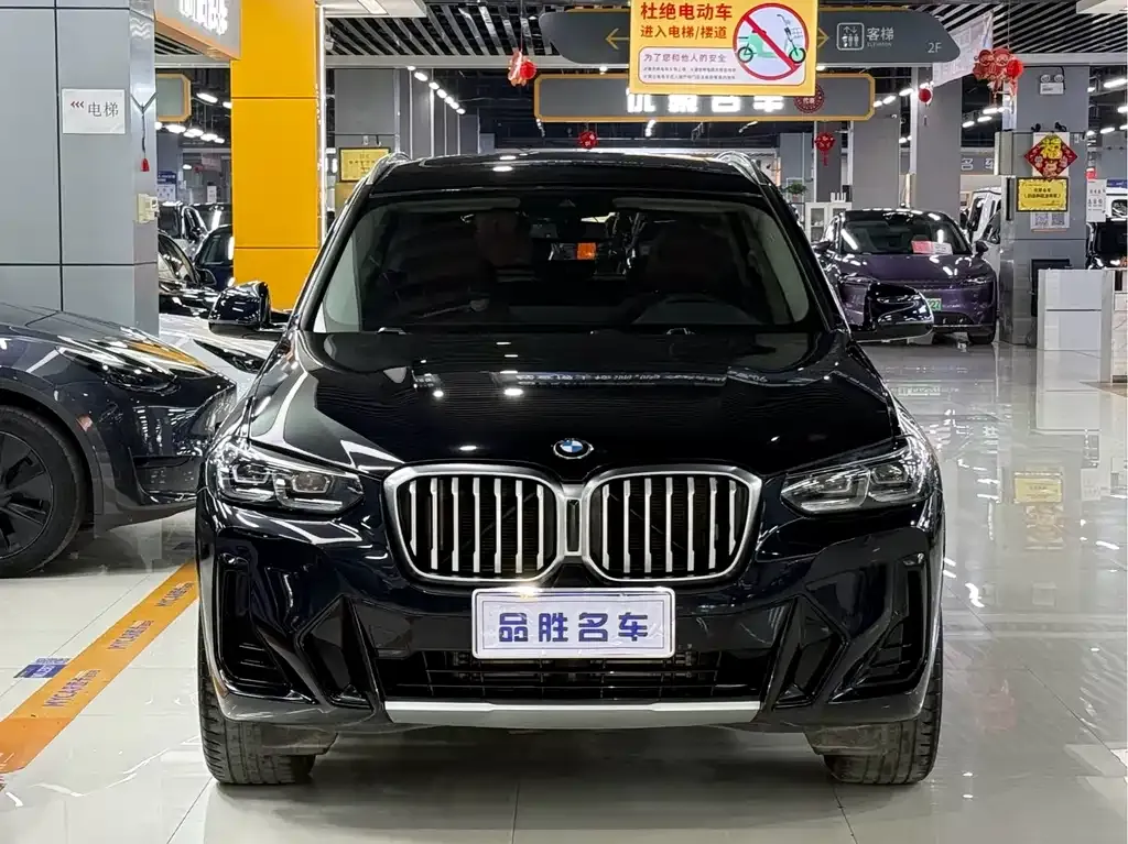 BMW X3 — фото 10