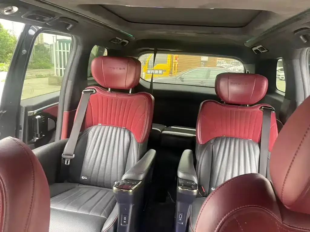 GAC Motor Trumpchi M8 — фото 2