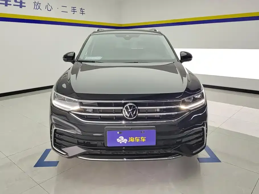 Volkswagen Tiguan L — фото 4