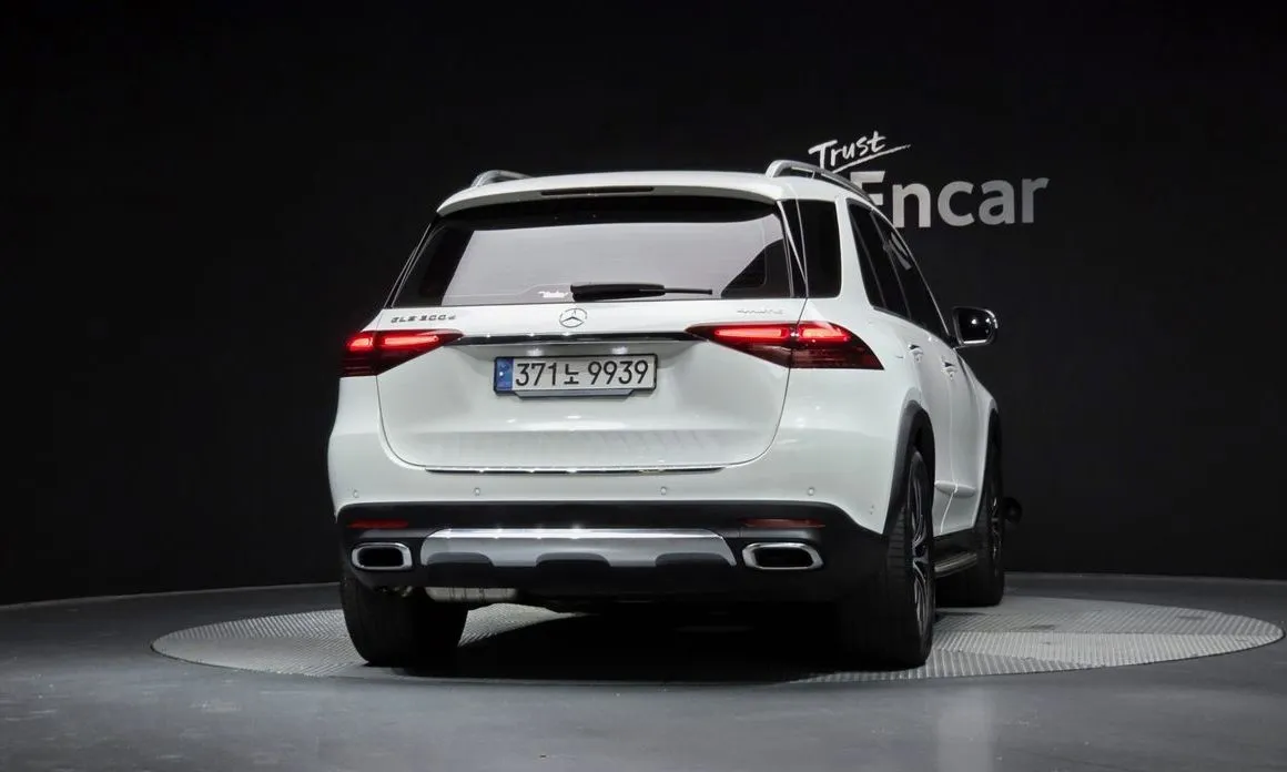 Mercedes-Benz GLE-Class — фото 2