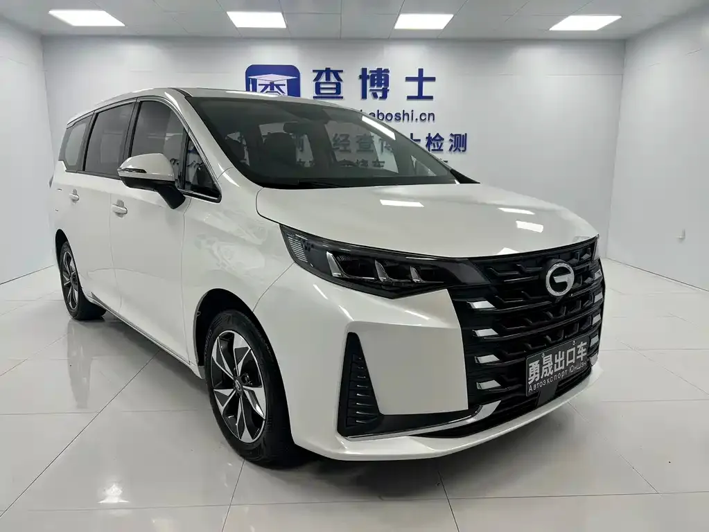 GAC Motor Trumpchi M6 — фото 4