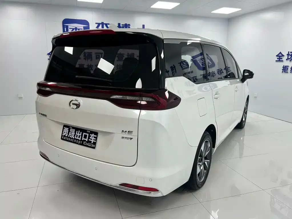 GAC Motor Trumpchi M6 — фото 2