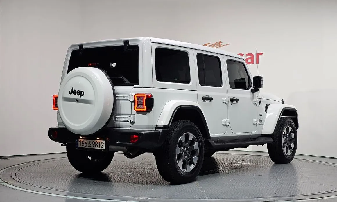 Jeep Wrangler — фото 4