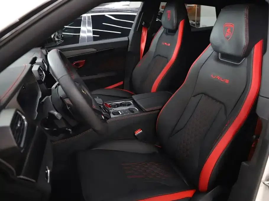 Lamborghini Urus — фото 7