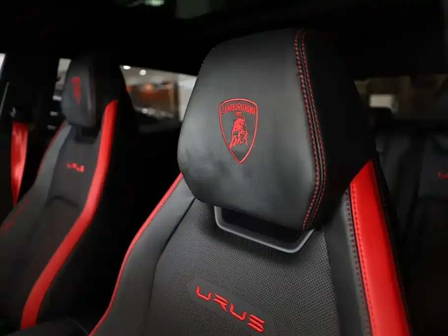 Lamborghini Urus — фото 2