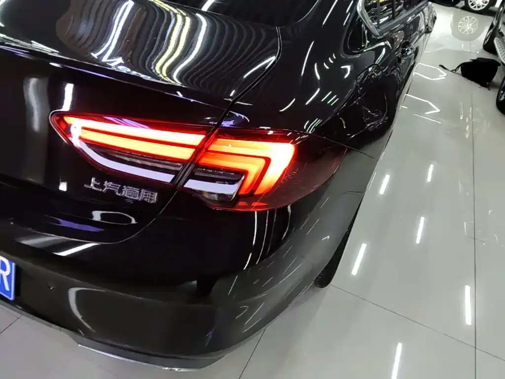 Buick Regal — фото 10