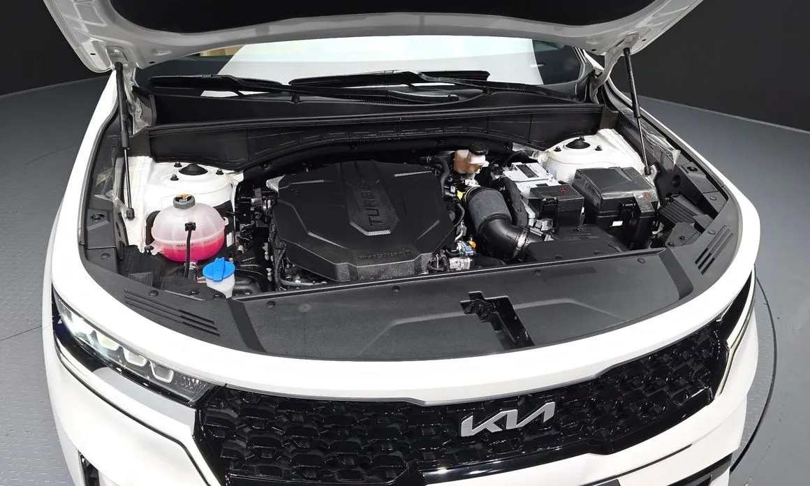 Kia Sorento — фото 9