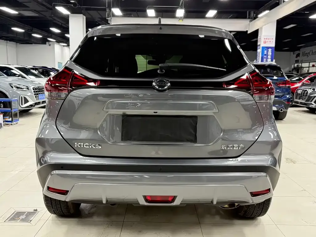 Nissan Kicks — фото 5