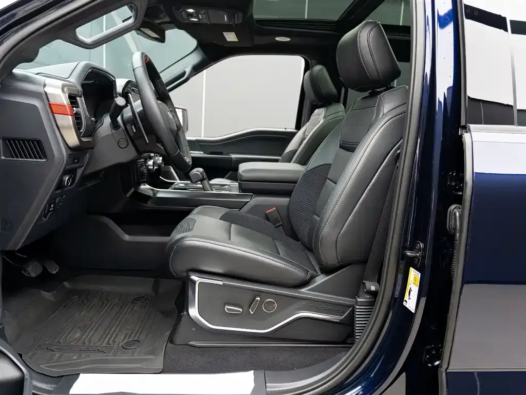 Ford F-150 Raptor — фото 9