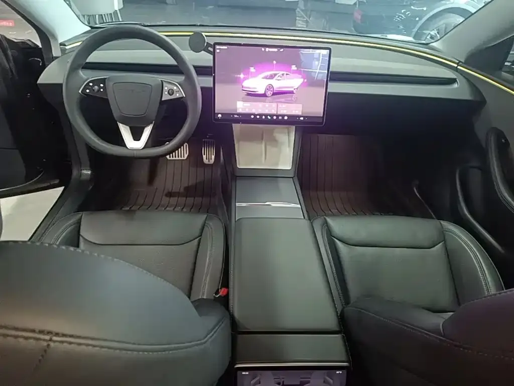 Tesla Model 3 — фото 2