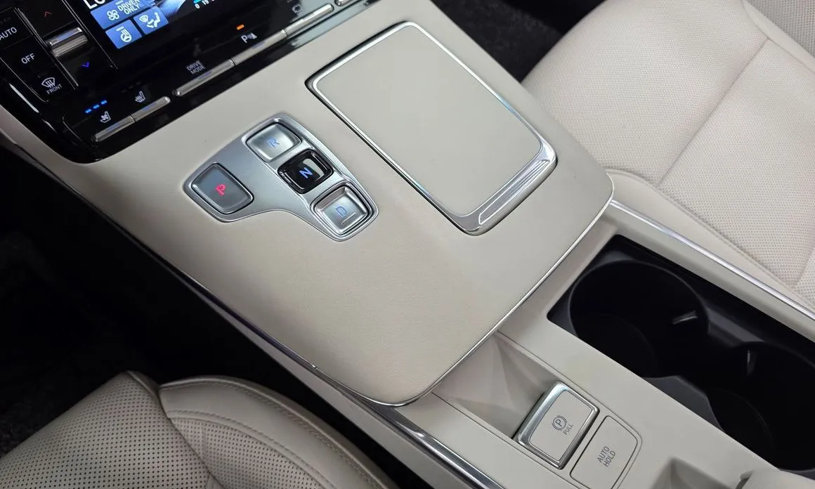 Hyundai Grandeur — фото 10