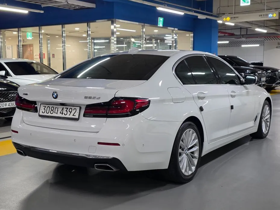 BMW 5-Series 2021 из KR, фото 4