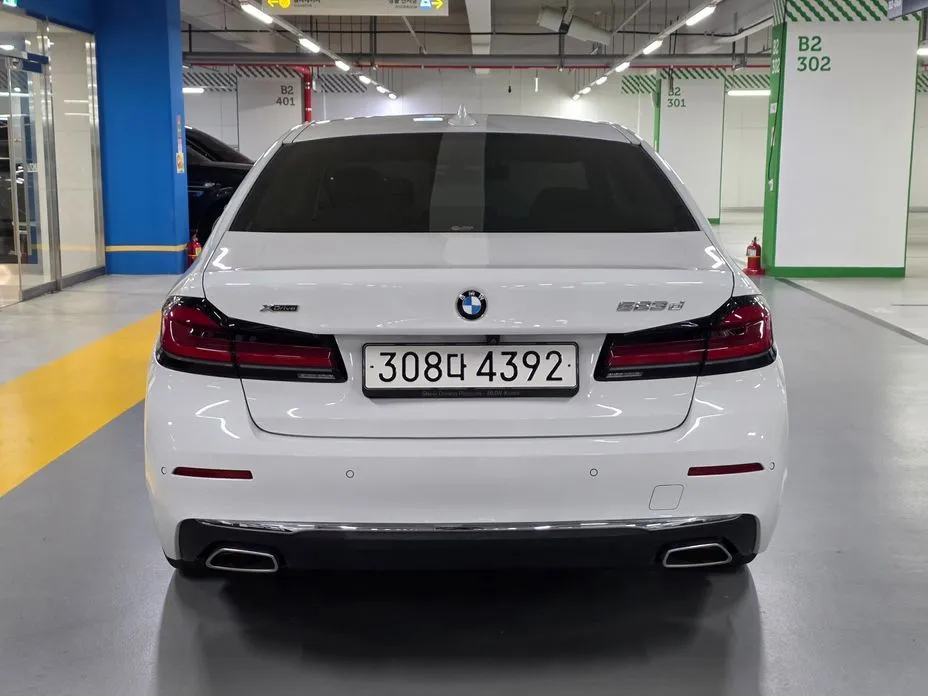 BMW 5-Series 2021 из KR, фото 9