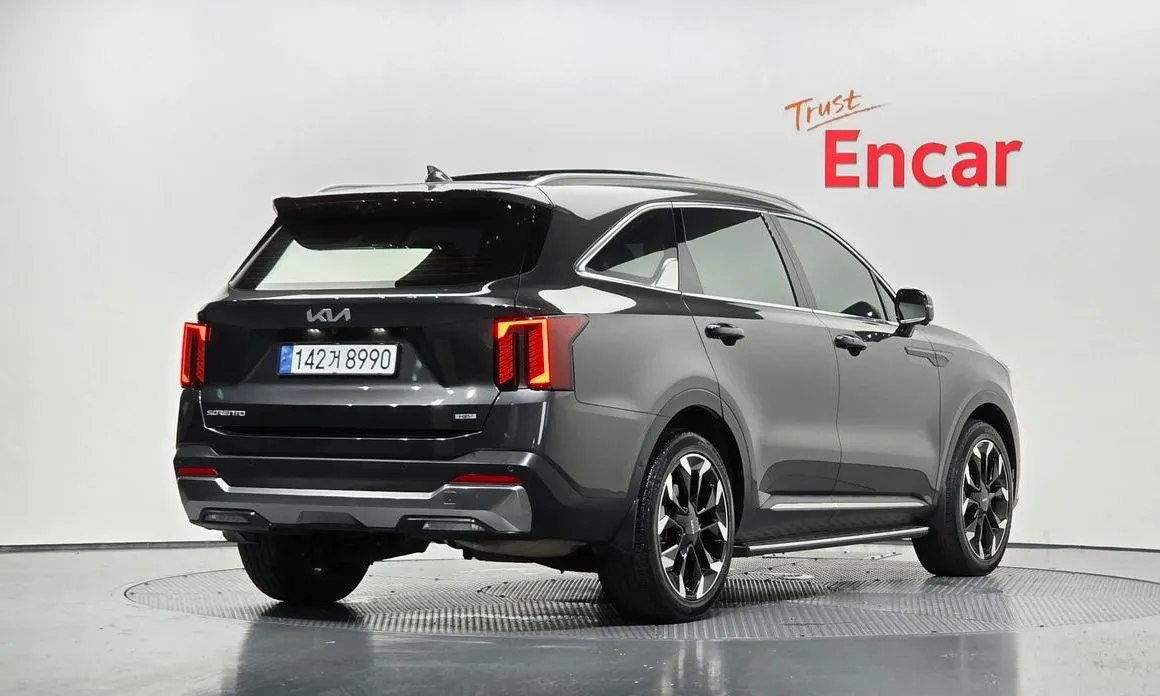 Kia Sorento — фото 4