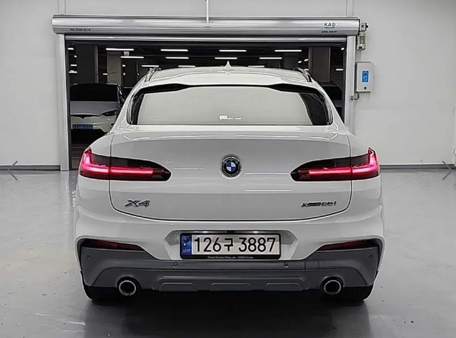 BMW X4 — фото 7