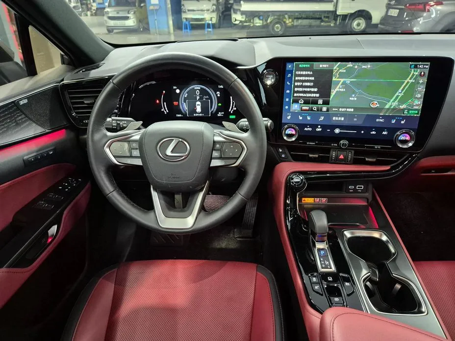 Lexus NX 2025 из KR, фото 10