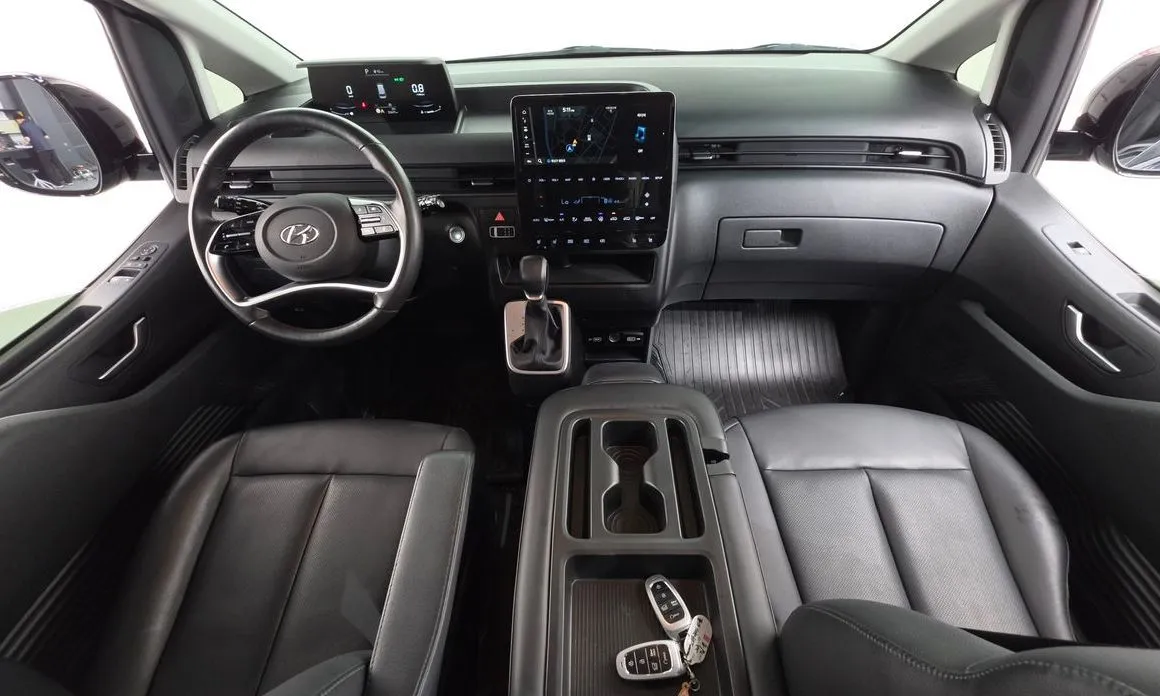 Hyundai Staria — фото 3