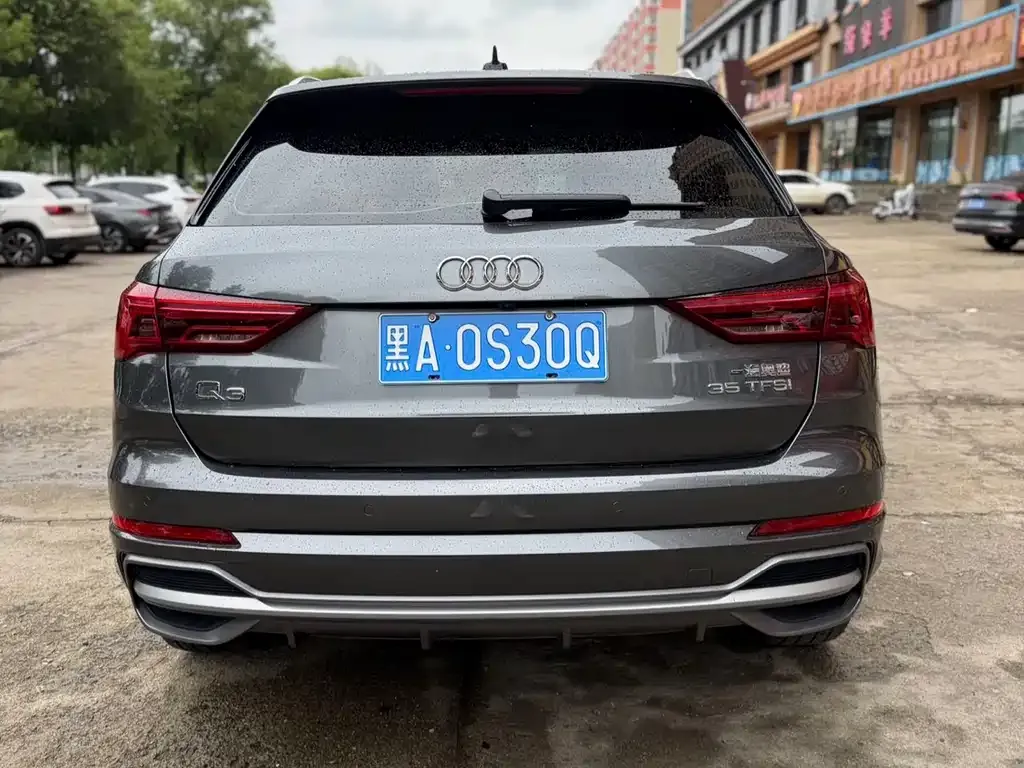 Audi Q3 — фото 6