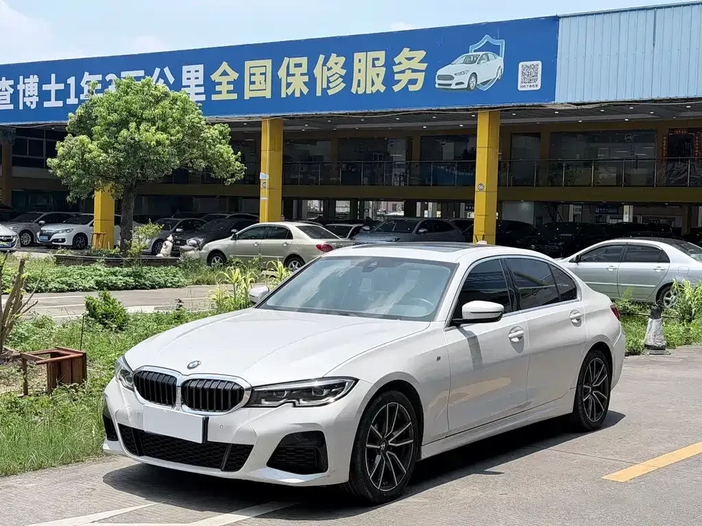 BMW 3 Series — фото 1