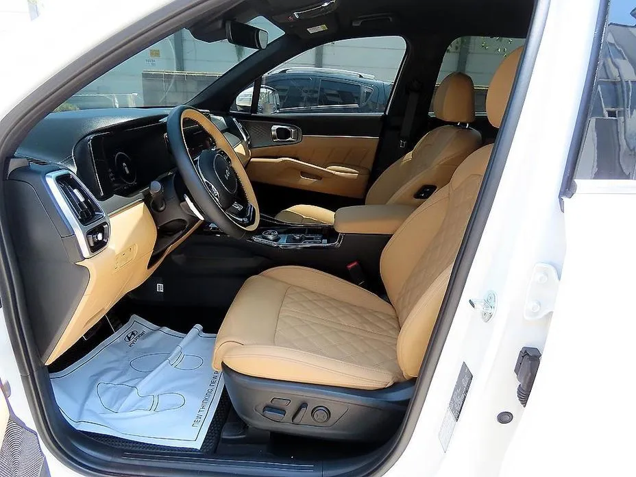 Kia Sorento — фото 5