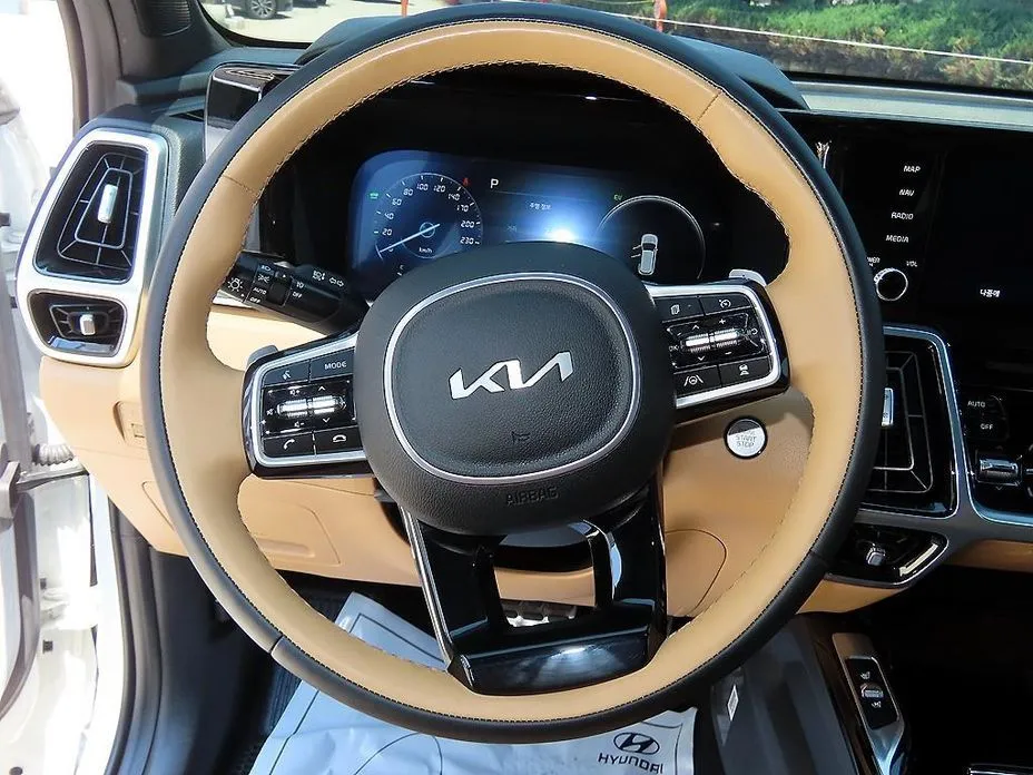 Kia Sorento — фото 3