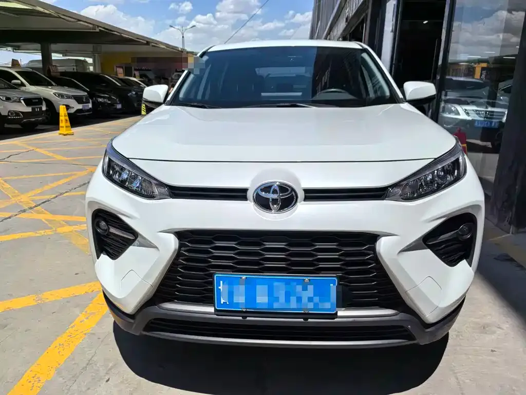 Toyota Wildlander 2024 из CN, фото 7